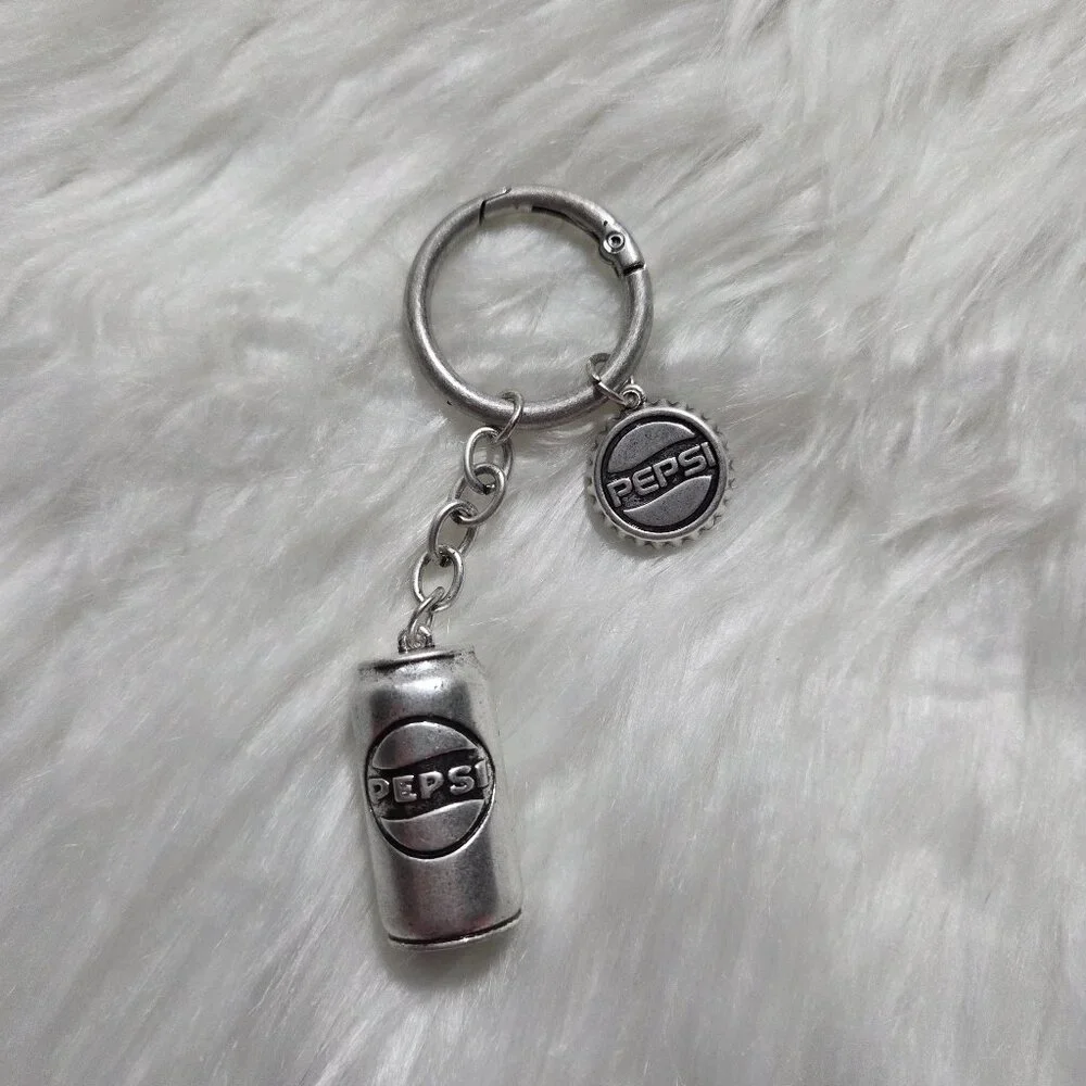 Pepsi Soda Can/Bottle Cap Metal Keychain